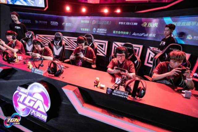 球迷热情和 球迷热情和